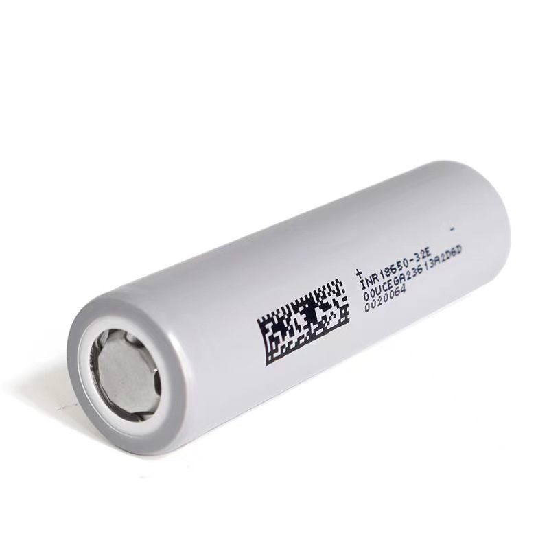 32E INR18650 3200mAh 3.7V Rech - Vaping Goods recension och pris